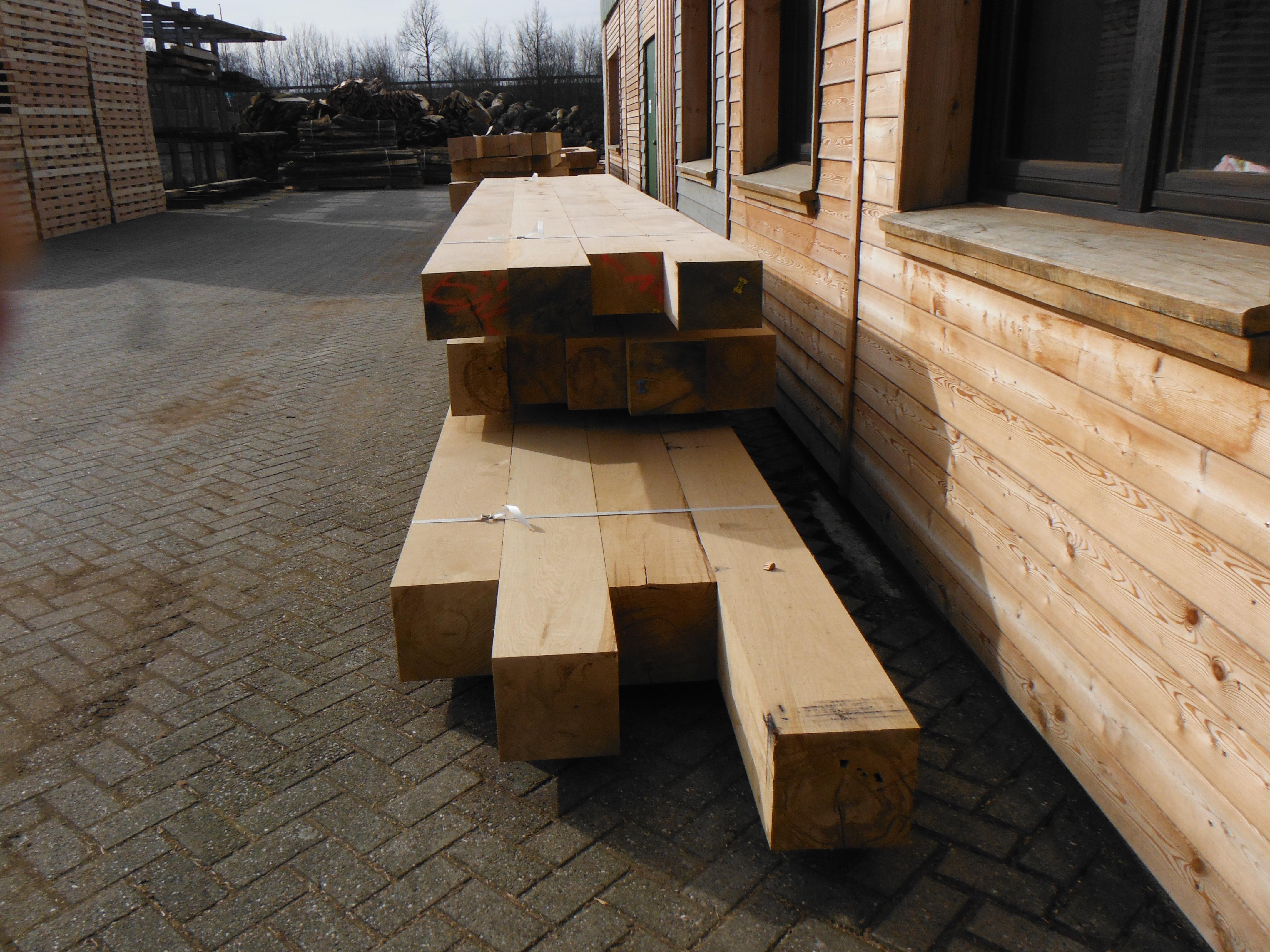 28x30cm 7,50m A-Schnitt Eiche