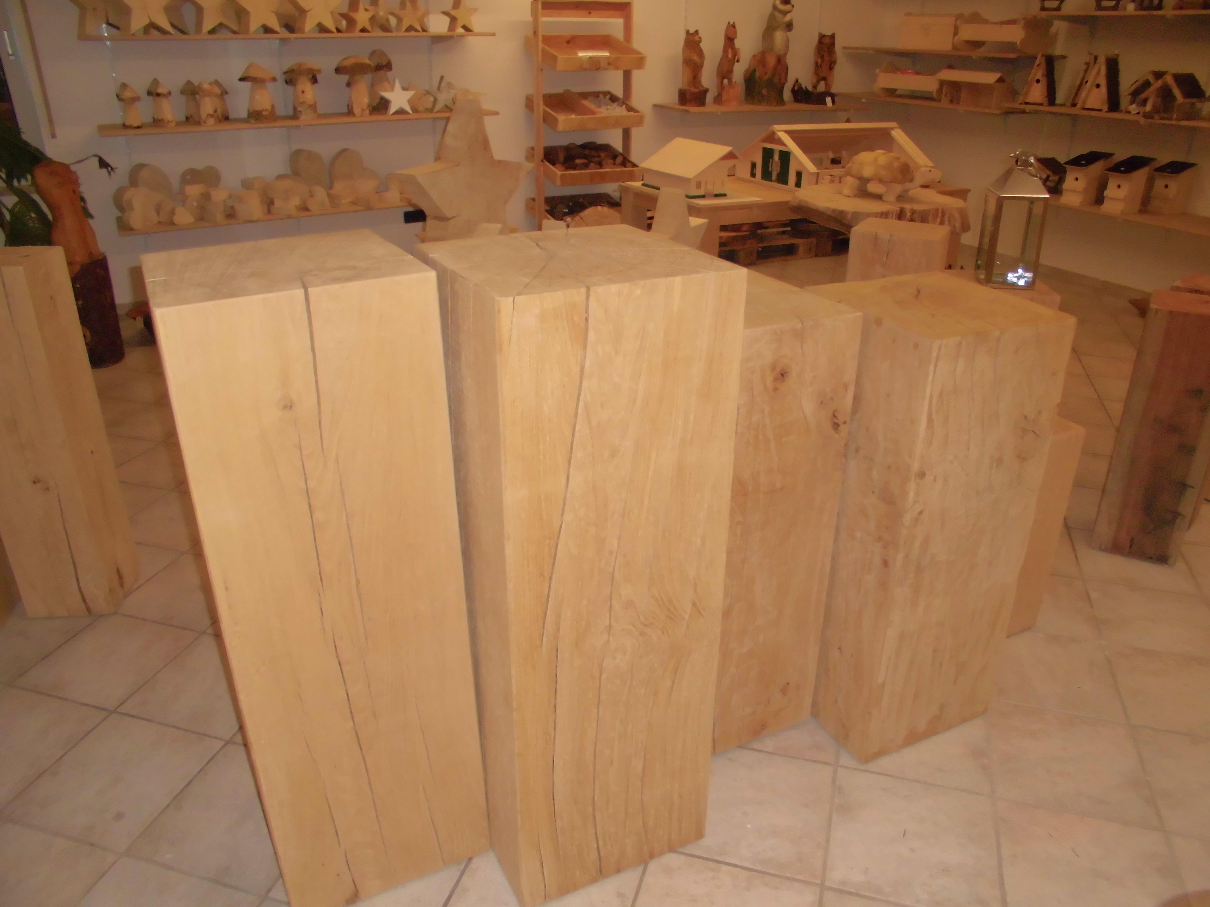 Eichenholzsäule gehobelt, geschliffen, angefast 20x20x100cm Eichenholzsäule gehobelt, geschliffen, angefast 20x20x100cm