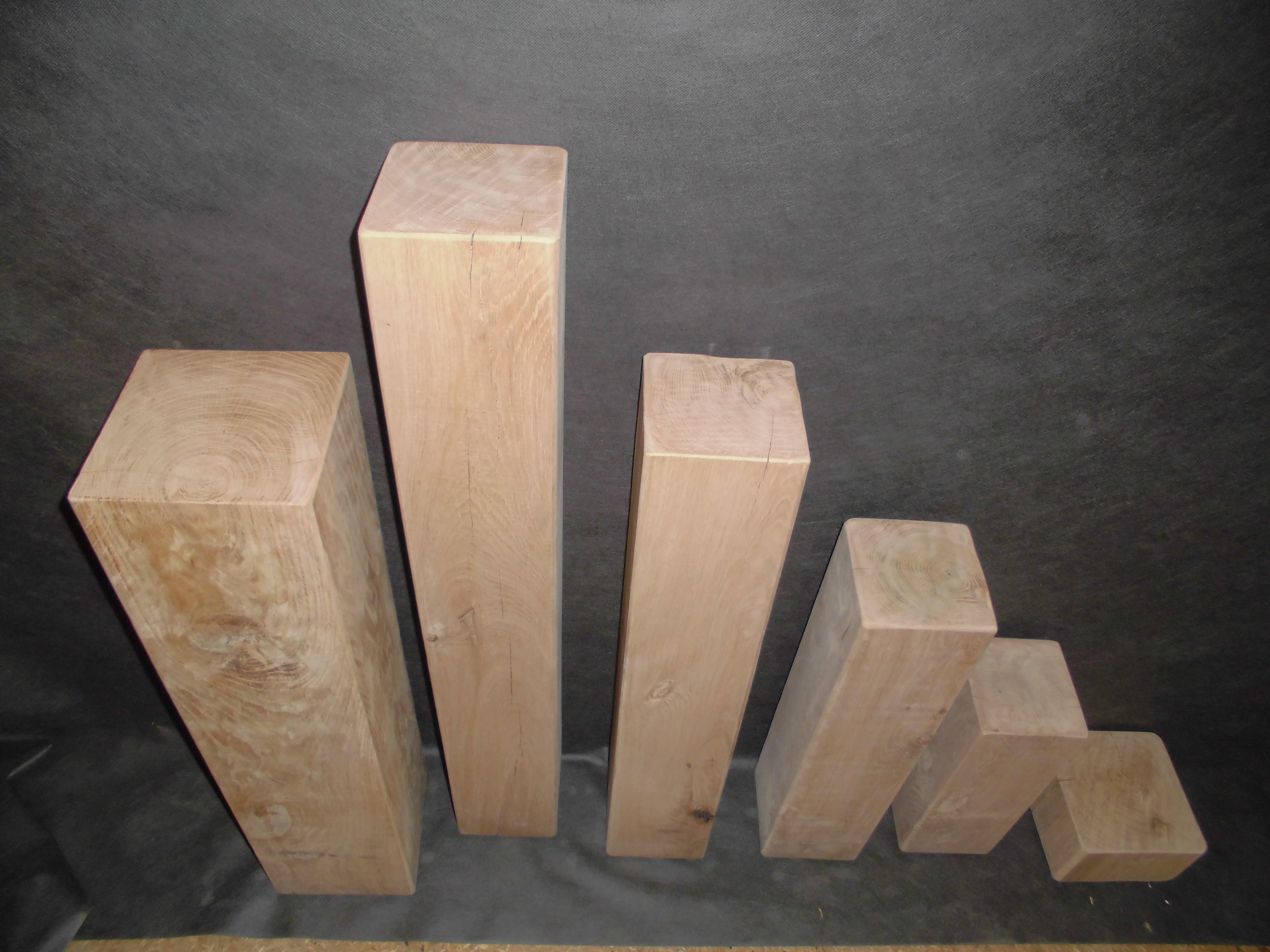 Eichenholzsäule gehobelt, geschliffen, angefast 40x40x45cm Eichenholzsäule gehobelt, geschliffen, angefast 40x40x45cm