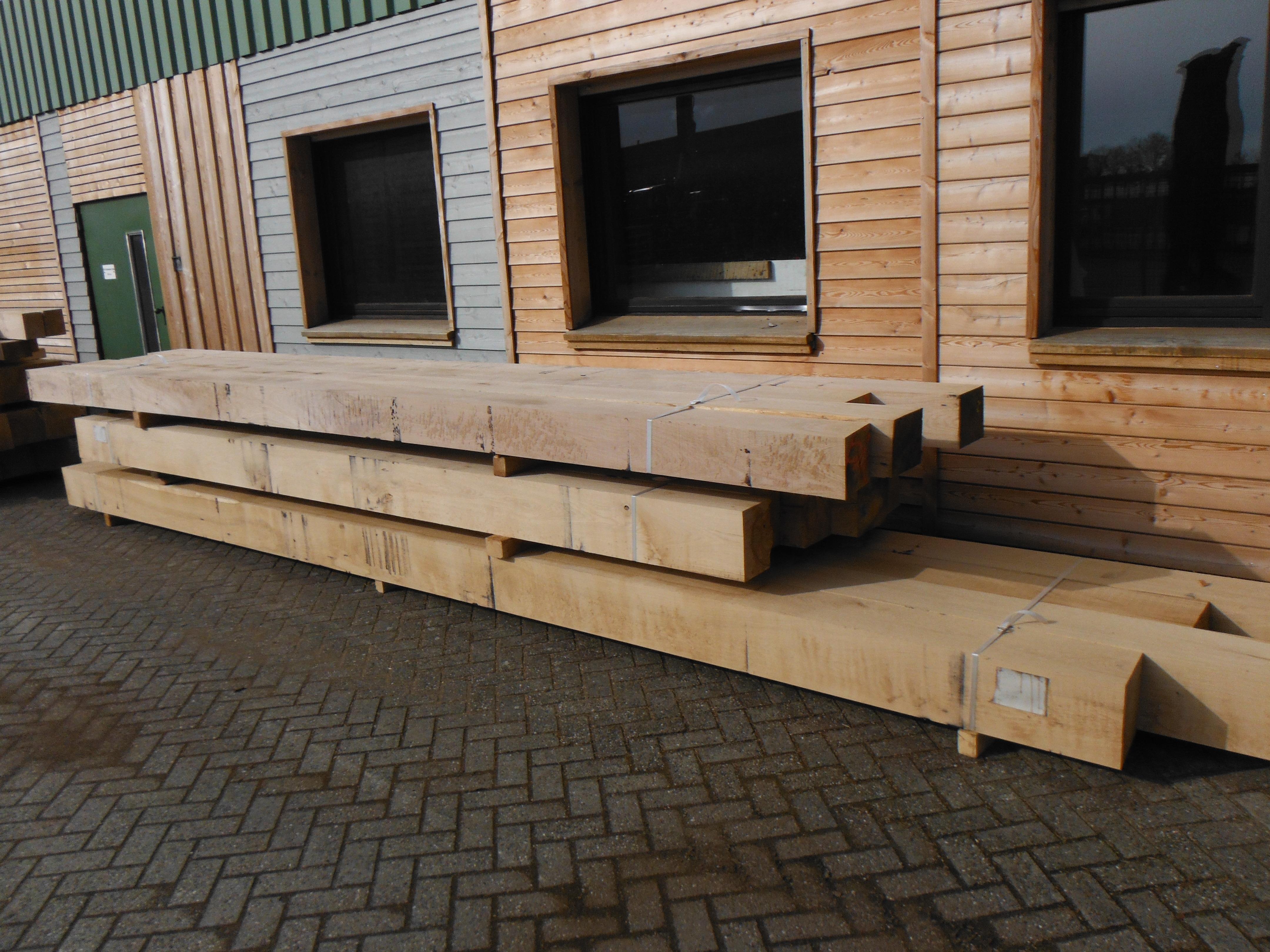 28x28cm 5,50m A-Schnitt Eiche