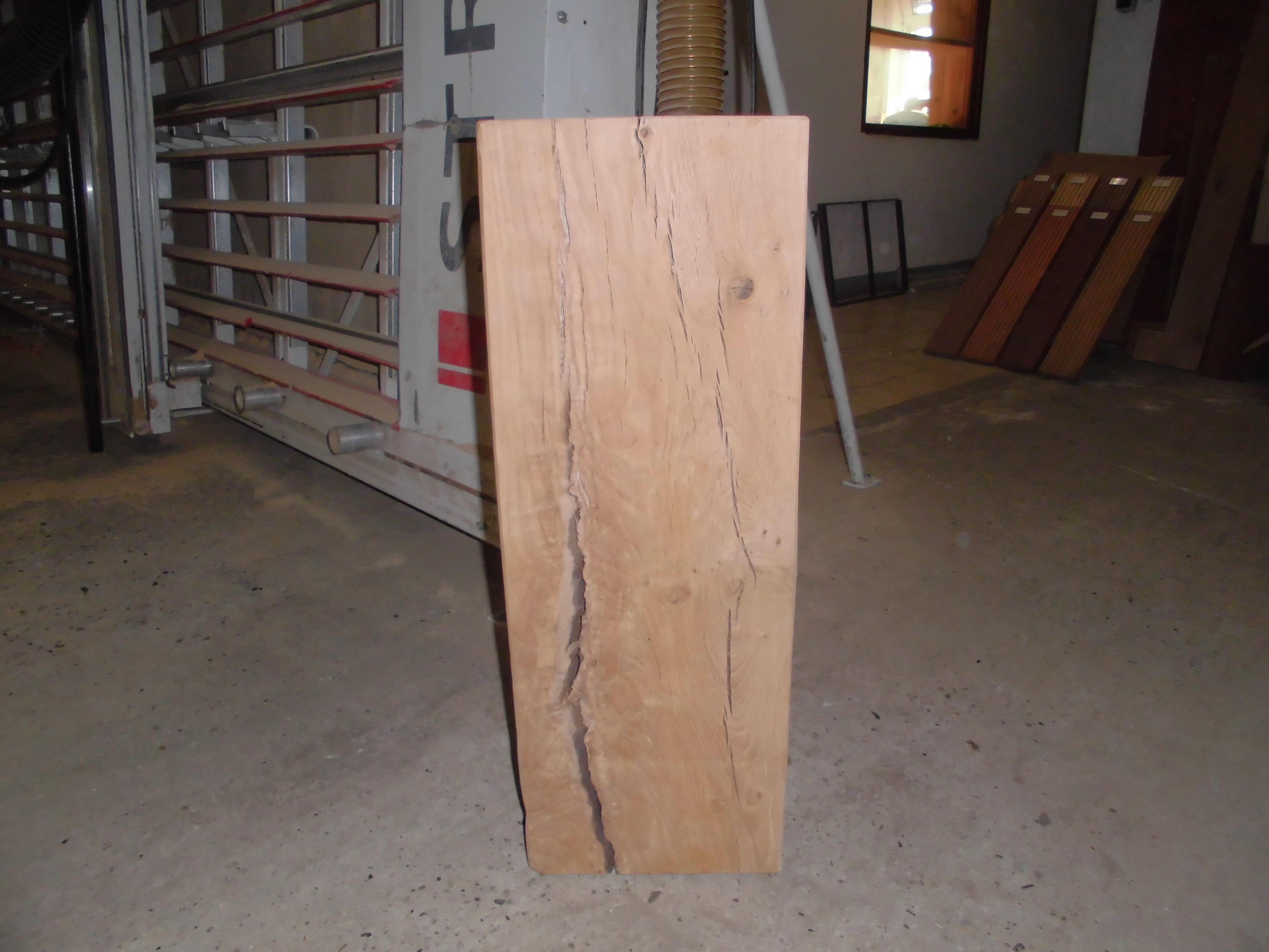 Eichenholzsäule gehobelt, geschliffen, angefast 25x25x100cm Eichenholzsäule gehobelt, geschliffen, angefast 25x25x100cm